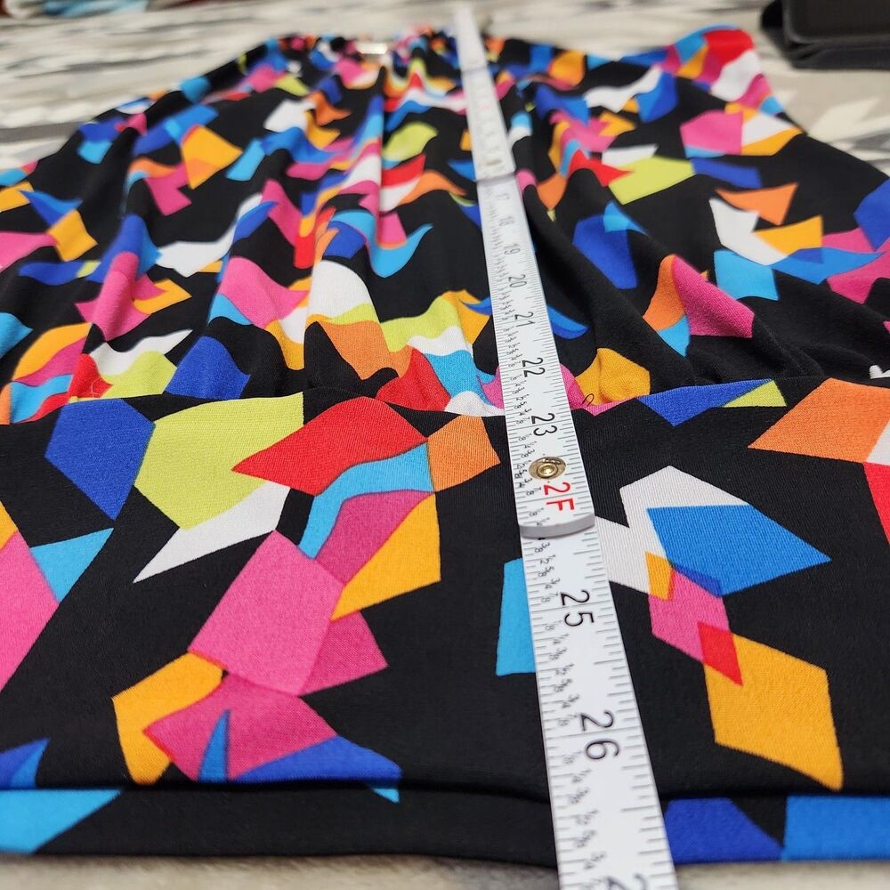 Premise Sleeveless Top size Medium Colorful - Picture 6 of 10